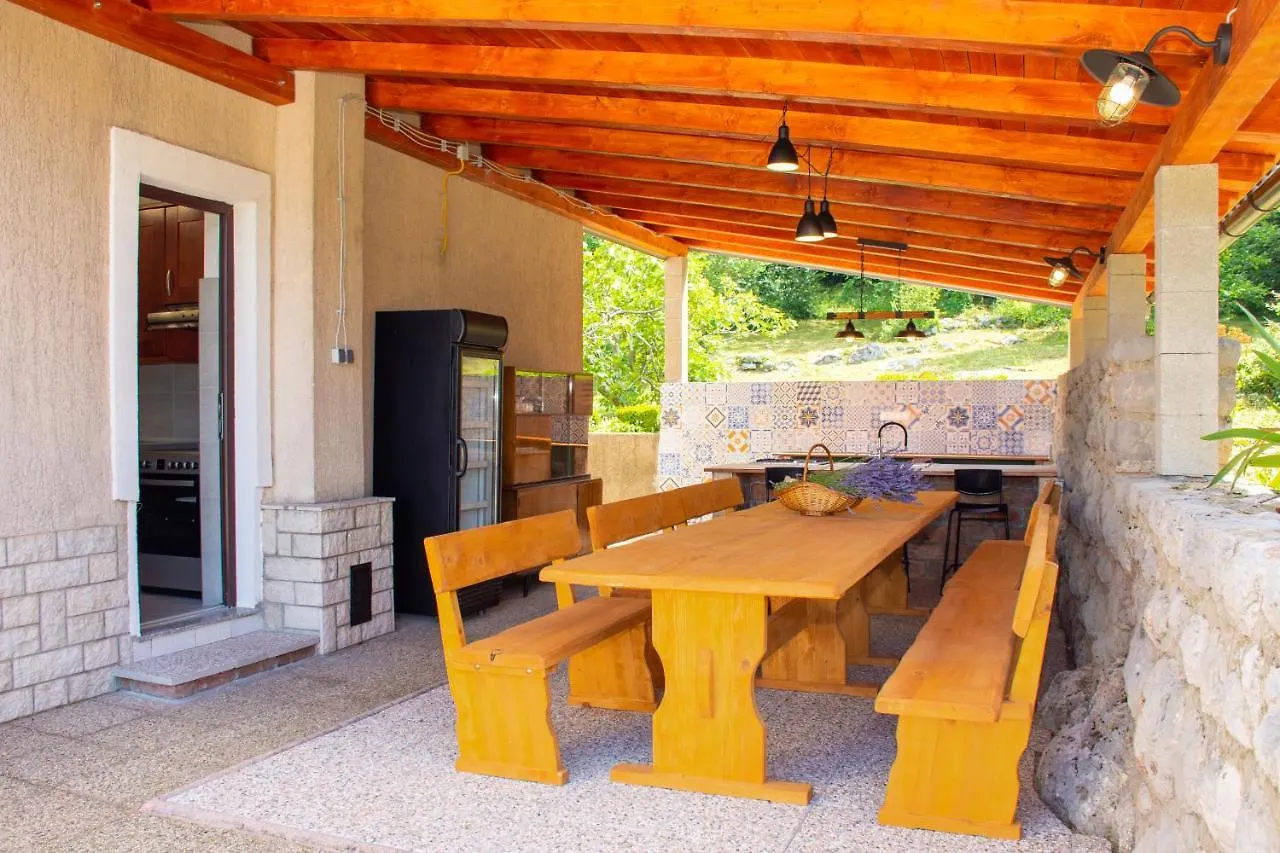 Krizisce Kika'S Home קרואטיה