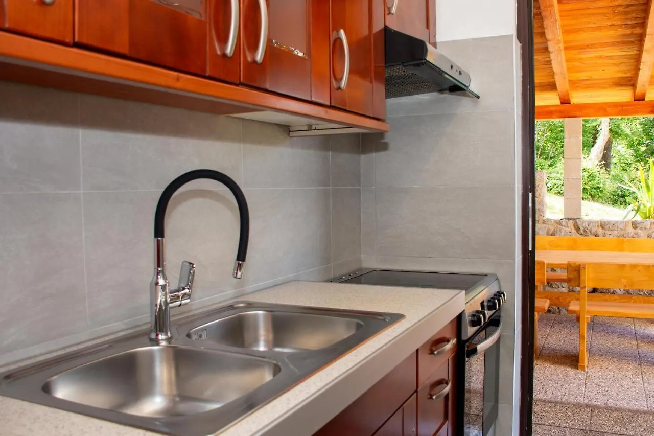 בית נופש Krizisce Kika'S Home קרואטיה