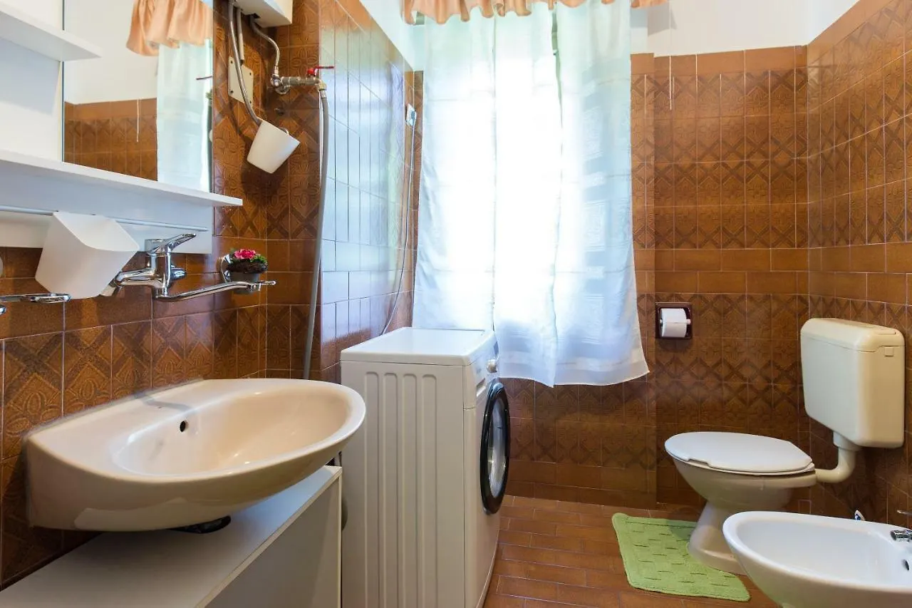 בית נופש Krizisce Kika'S Home